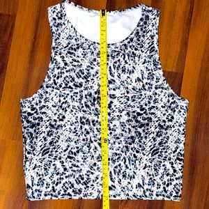 Express Body Contour Tank (Polyester/Spandex)